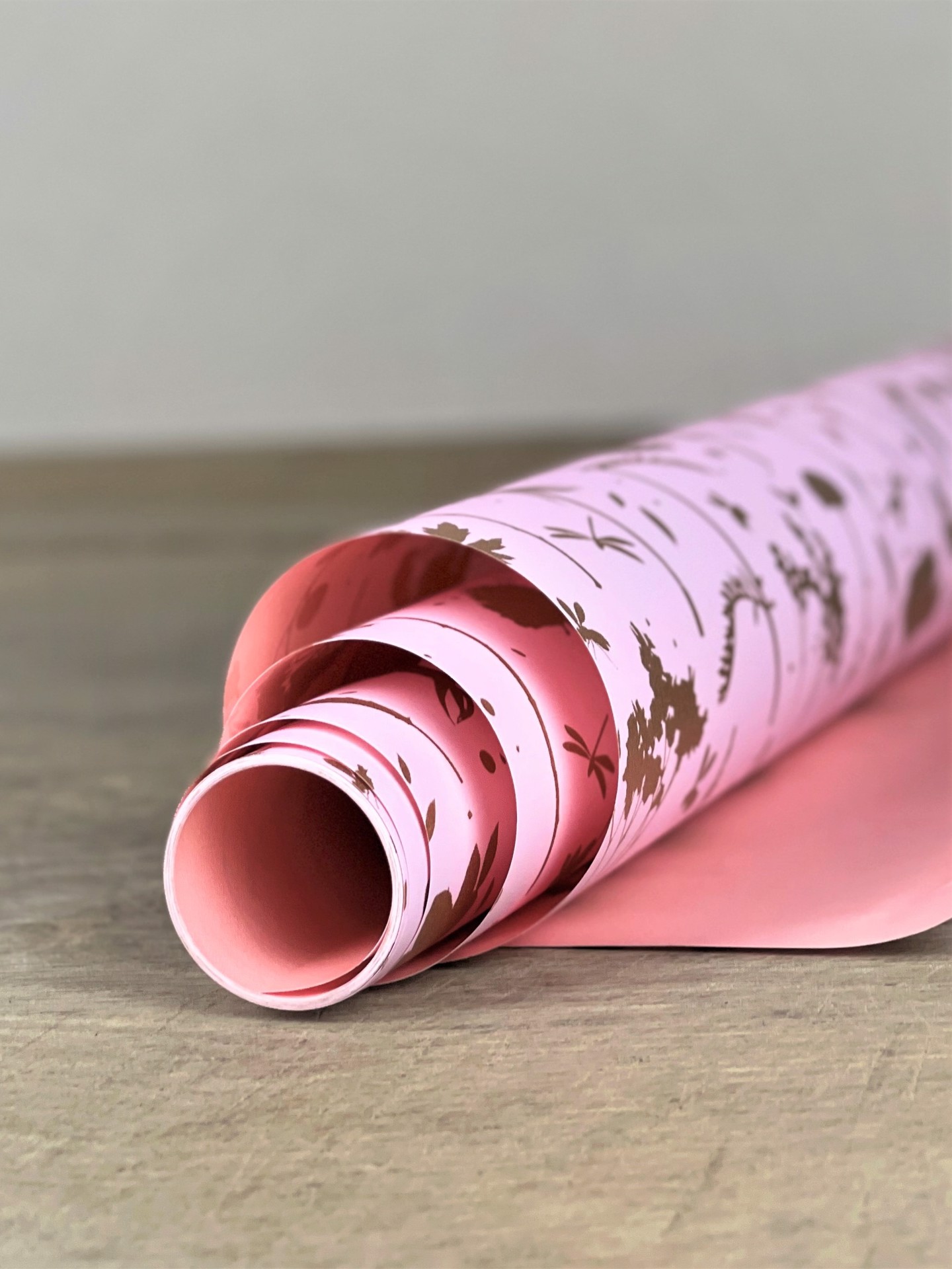 Geschenkpapier doppelseitig rosa/gold floral