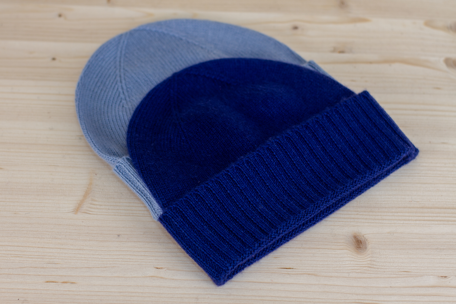 Cashmere Haube Unisex hellblau