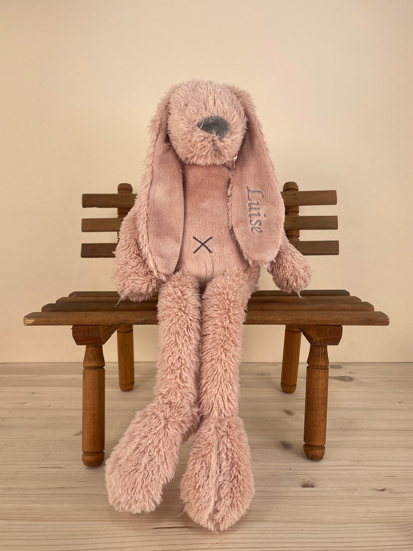 Hase No. 09 Altrosa