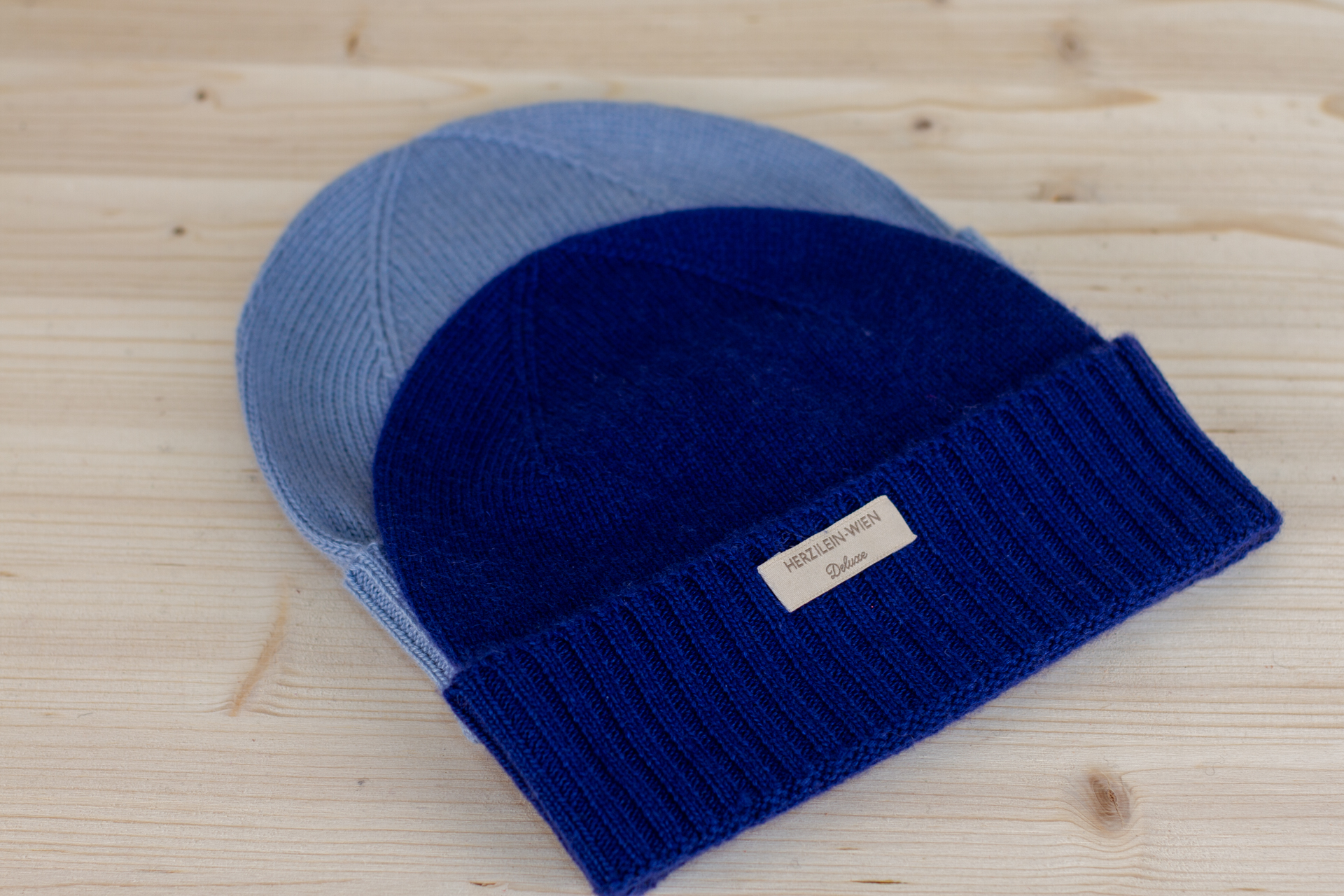 Cashmere Haube Unisex hellblau